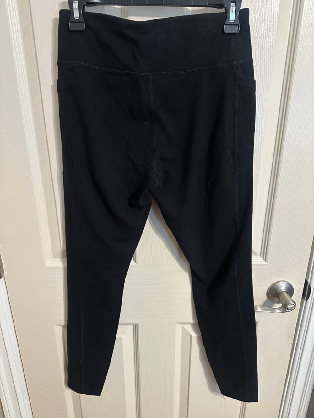 Athletic Works Women's High-Rise Pocket Leggings, Black, Sz M (8-10) - Picture 2 of 7